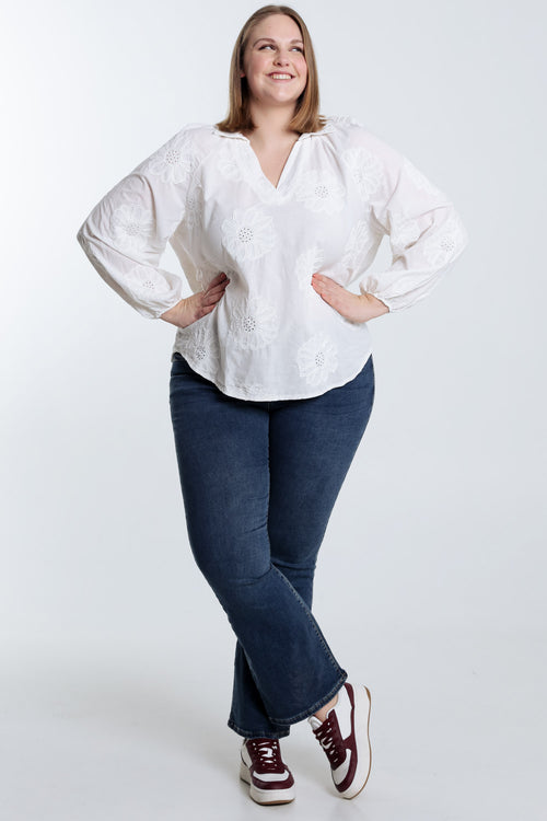 Bluse aus einfarbiger Baumwolle mit Stickereiblumen-Paprika-7