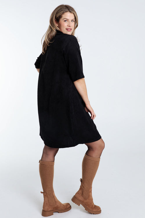 Schwarz / 46-Paprika-1