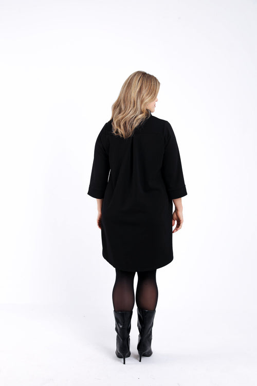 Schwarz / 46-Paprika-1