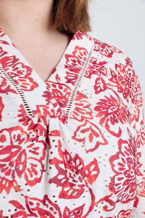  Besticktes T-Shirt mit Blumenprint-Paprika-4