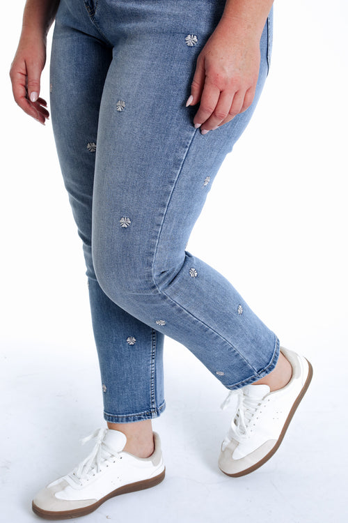 Louise Slim-Jeans 7/8 mit Kleeblattstickerei-Paprika-5