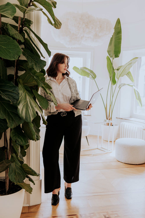 Schwarz / 46-Paprika-1